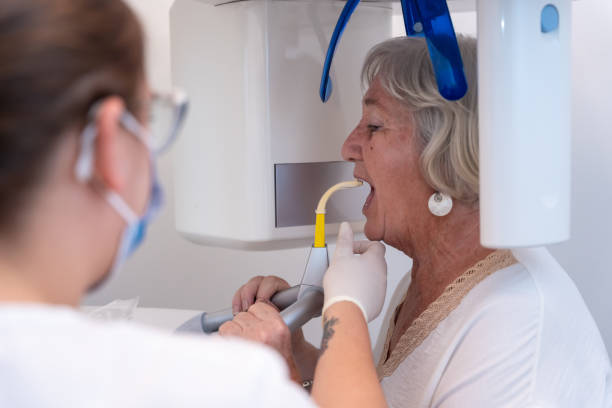 Best Weekend Emergency Dentist in Calhoun City, MS